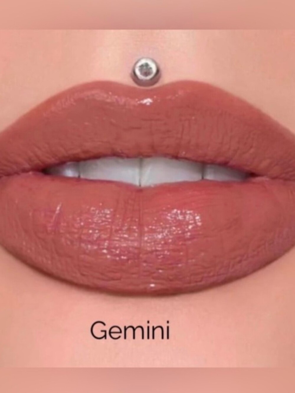 Jeffree Star Supreme Gloss In GEMINI NIB $14